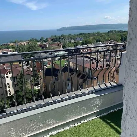 Appartement Lovely By The Sea